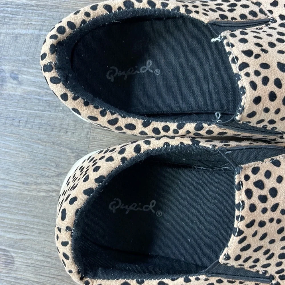 Qupid Women’s Platform Casual Animal Print Slip On Shoes-Leopard Print, size 8 - Picture 5 of 7